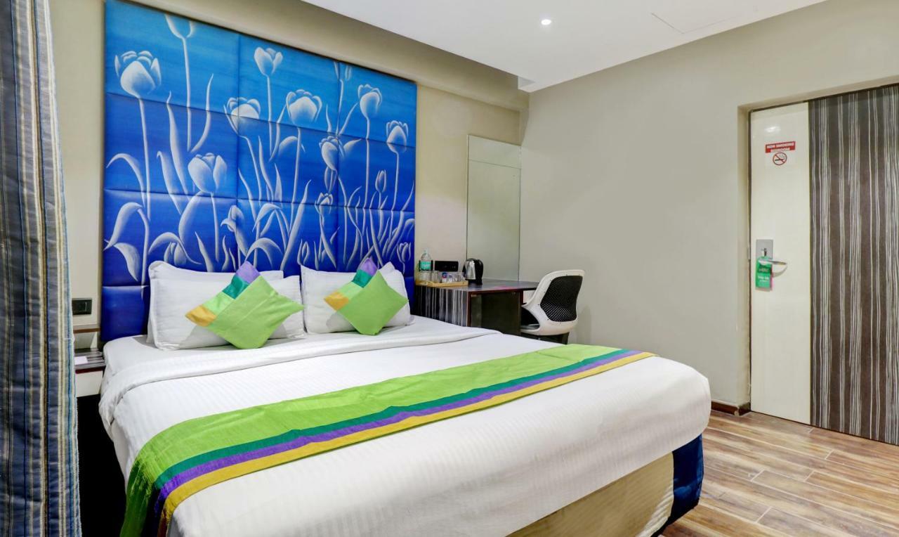 The Spring Hotel Chennai Ngoại thất bức ảnh